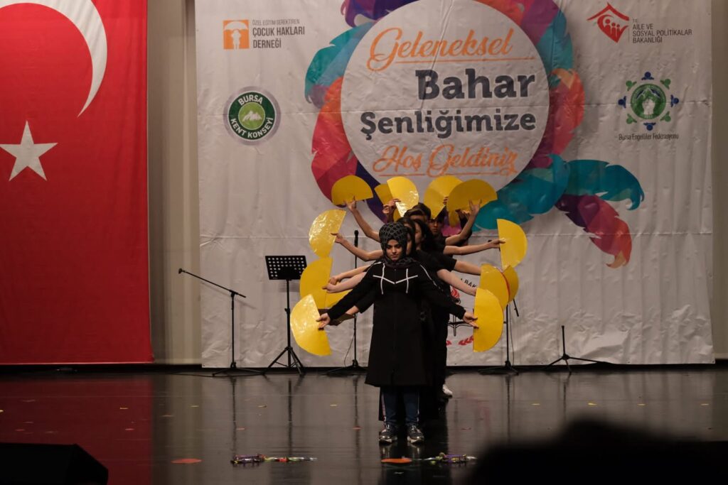 Özel Eğitim Gerektiren Çocuk Hakları Derneği etkinliğinden bir kare