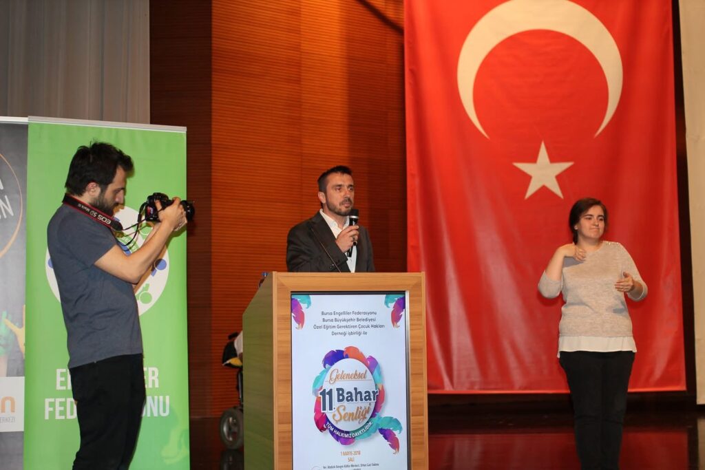 Özel Eğitim Gerektiren Çocuk Hakları Derneği etkinliğinden bir kare