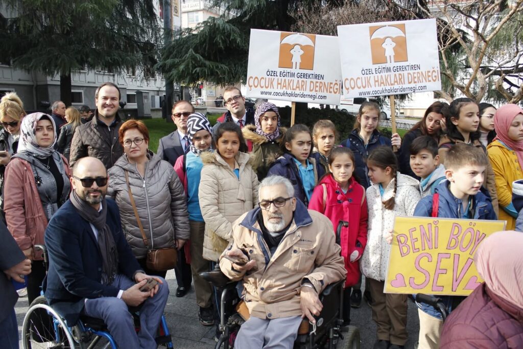 Özel Eğitim Gerektiren Çocuk Hakları Derneği etkinliğinden bir kare