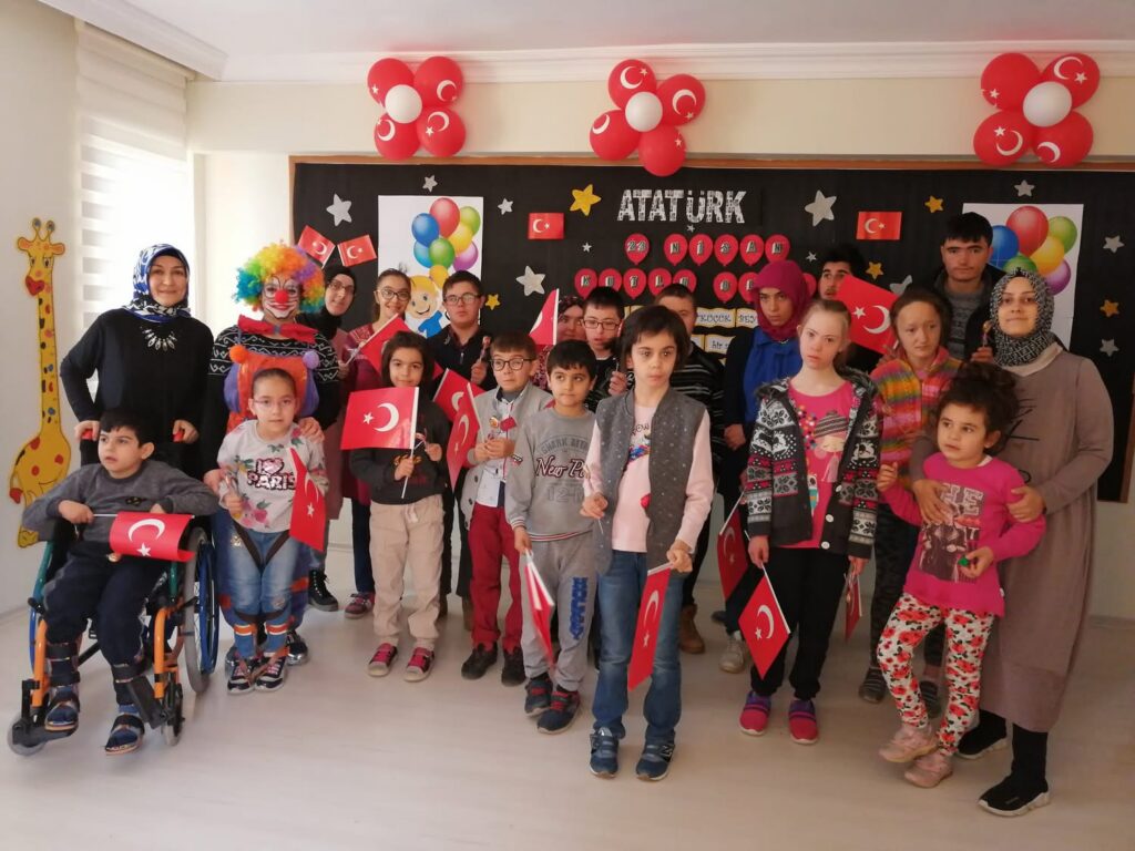 Özel Eğitim Gerektiren Çocuk Hakları Derneği etkinliğinden bir kare