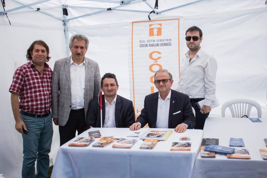 Özel Eğitim Gerektiren Çocuk Hakları Derneği etkinliğinden bir kare