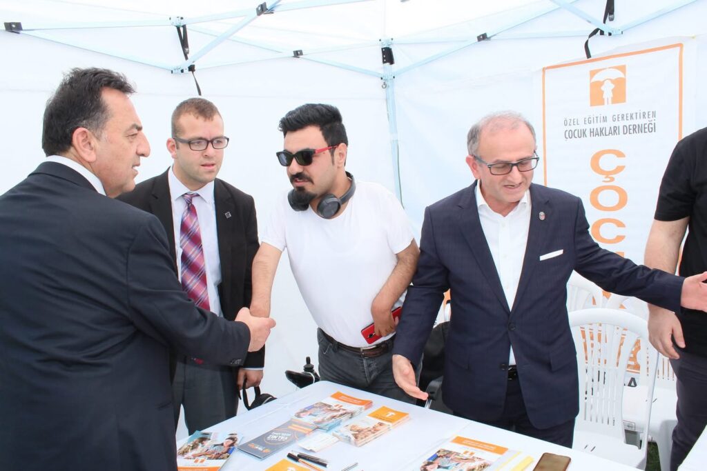 Özel Eğitim Gerektiren Çocuk Hakları Derneği etkinliğinden bir kare