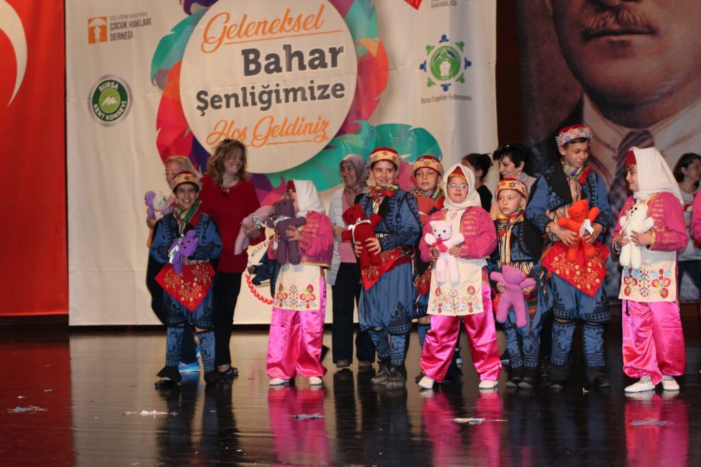 Özel Eğitim Gerektiren Çocuk Hakları Derneği etkinliğinden bir kare